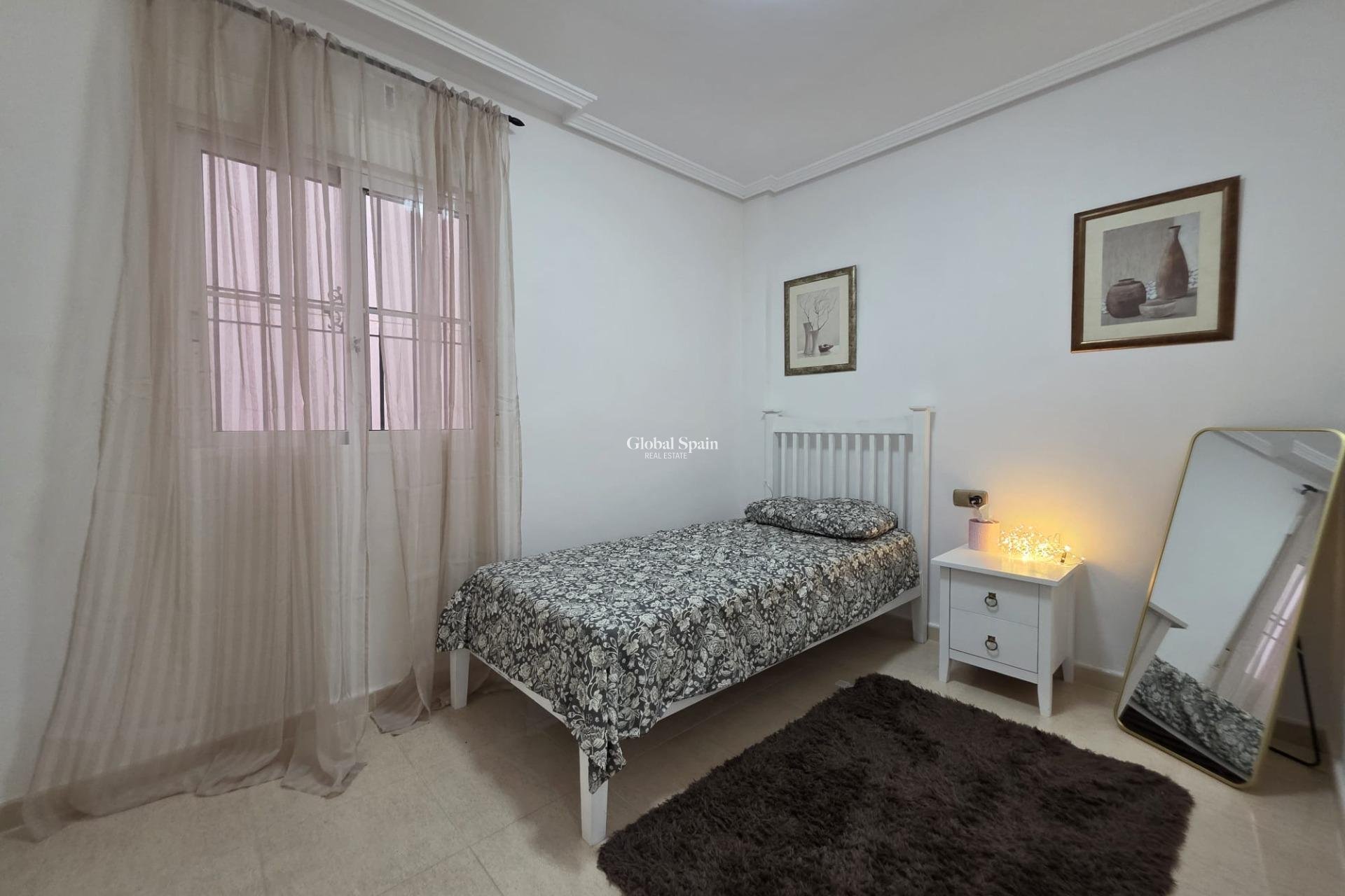 Wederverkoop - APPARTEMENT -
ORIHUELA COSTA - Lomas De Cabo Roig-los Dolses