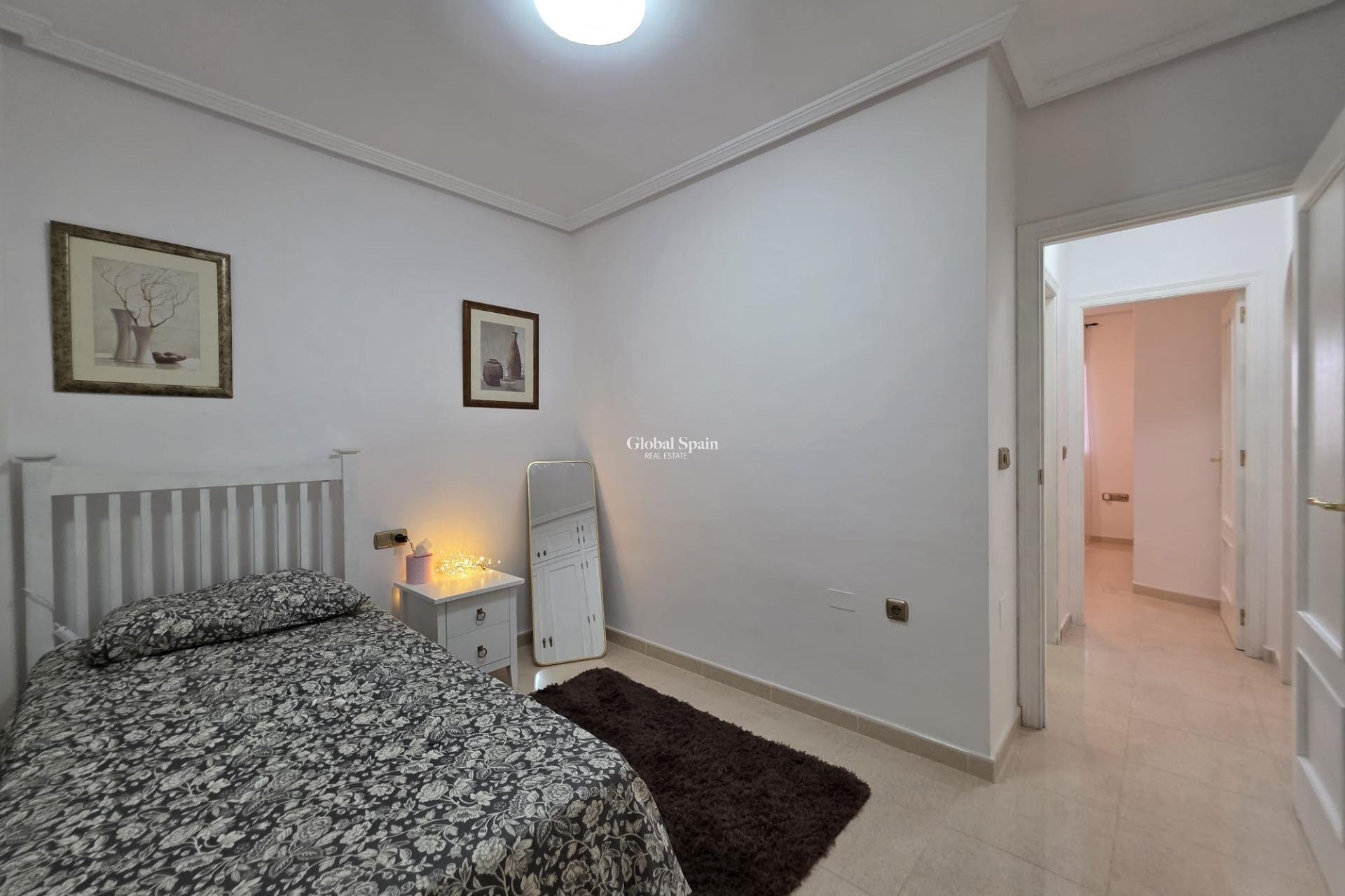 Wederverkoop - APPARTEMENT -
ORIHUELA COSTA - Lomas De Cabo Roig-los Dolses