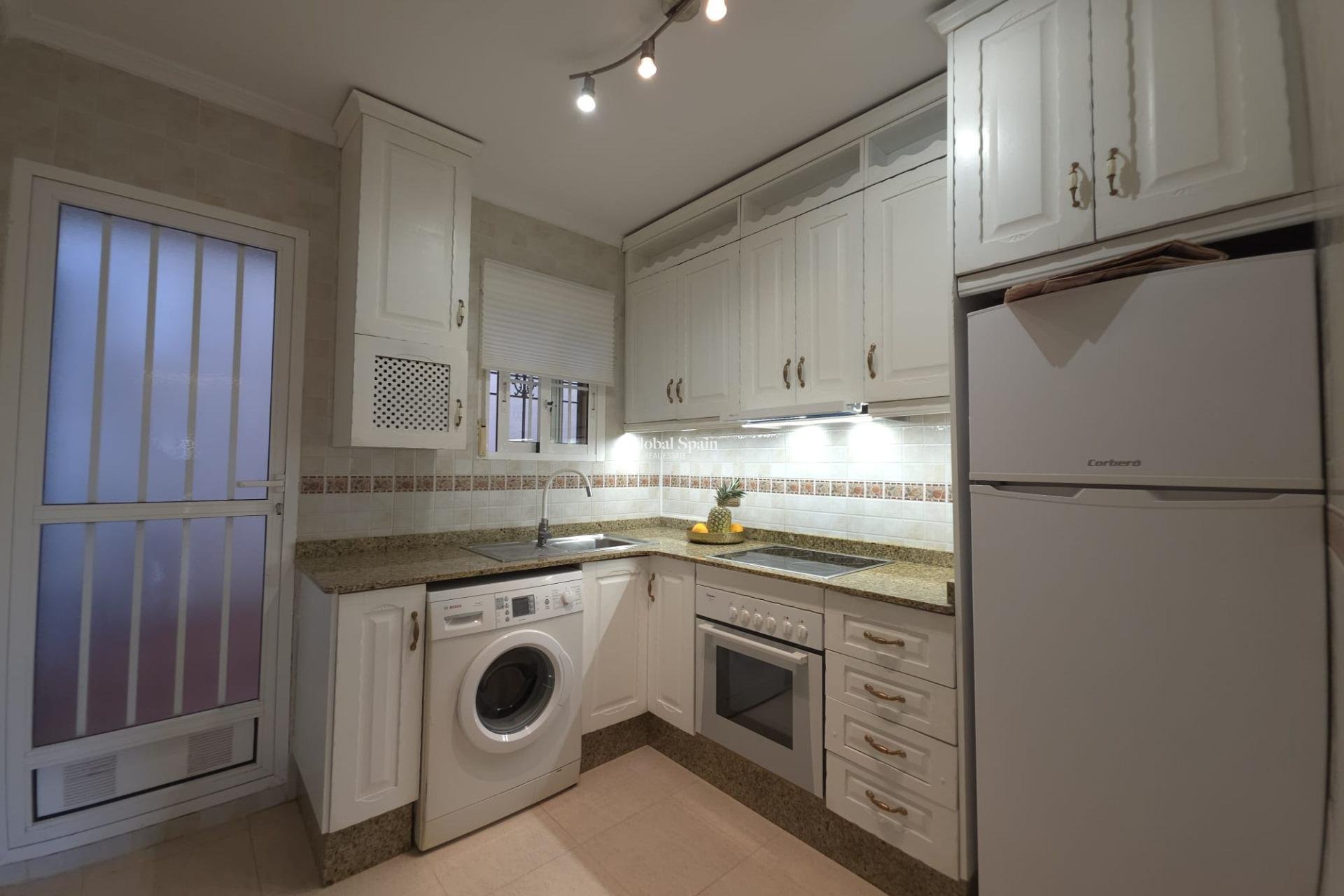 Wederverkoop - APPARTEMENT -
ORIHUELA COSTA - Lomas De Cabo Roig-los Dolses