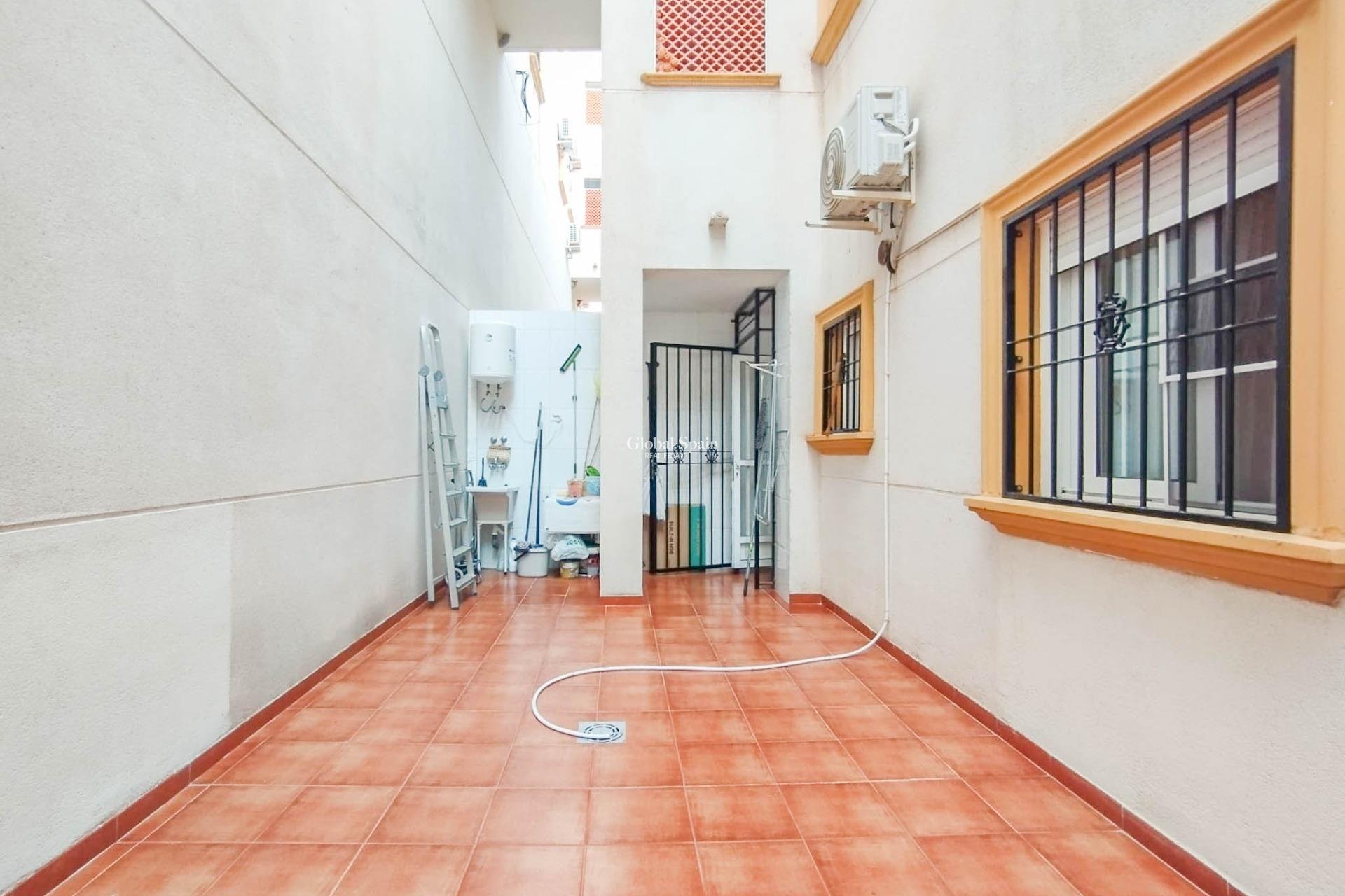 Wederverkoop - APPARTEMENT -
ORIHUELA COSTA - Lomas de Cabo Roig-Los Dolses