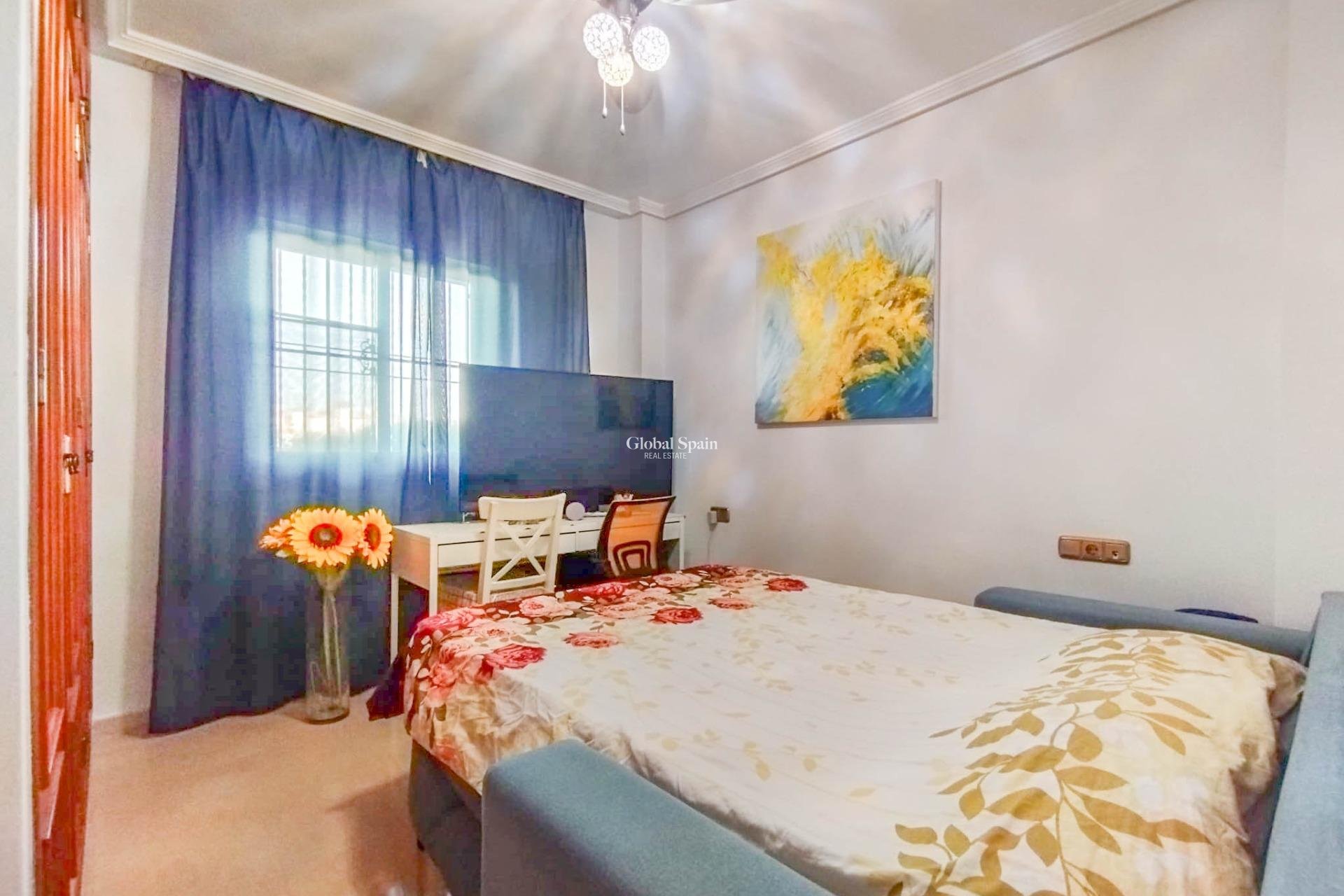 Wederverkoop - APPARTEMENT -
ORIHUELA COSTA - Lomas de Cabo Roig-Los Dolses