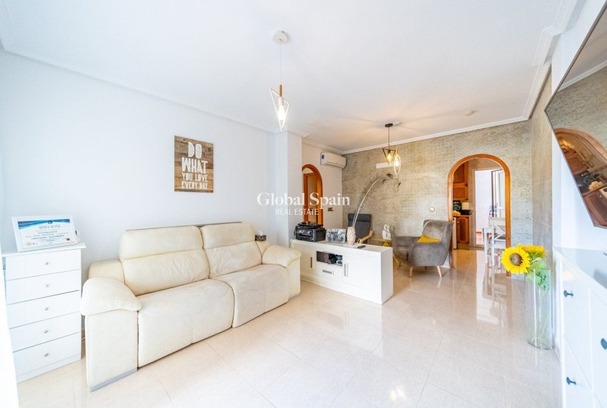 Wederverkoop - Appartement -
ORIHUELA COSTA - Lomas de Cabo Roig