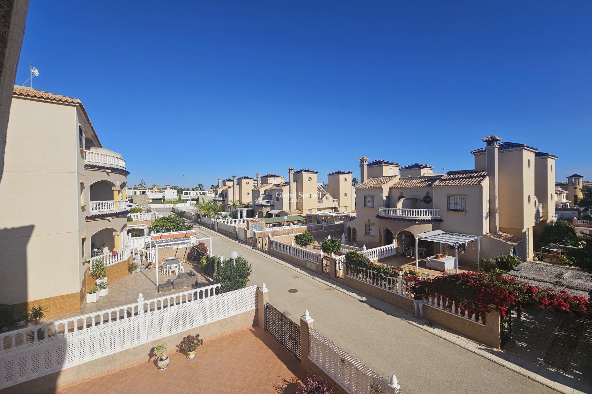 Wederverkoop - APPARTEMENT -
ORIHUELA COSTA - Lomas de Cabo Roig