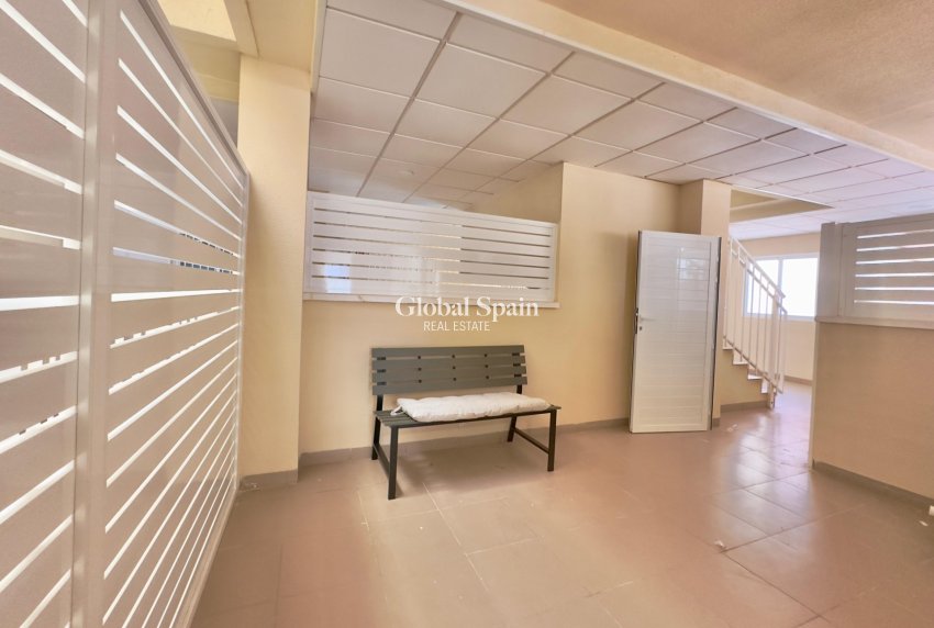 Wederverkoop - APPARTEMENT -
ORIHUELA COSTA - Lomas de Cabo Roig