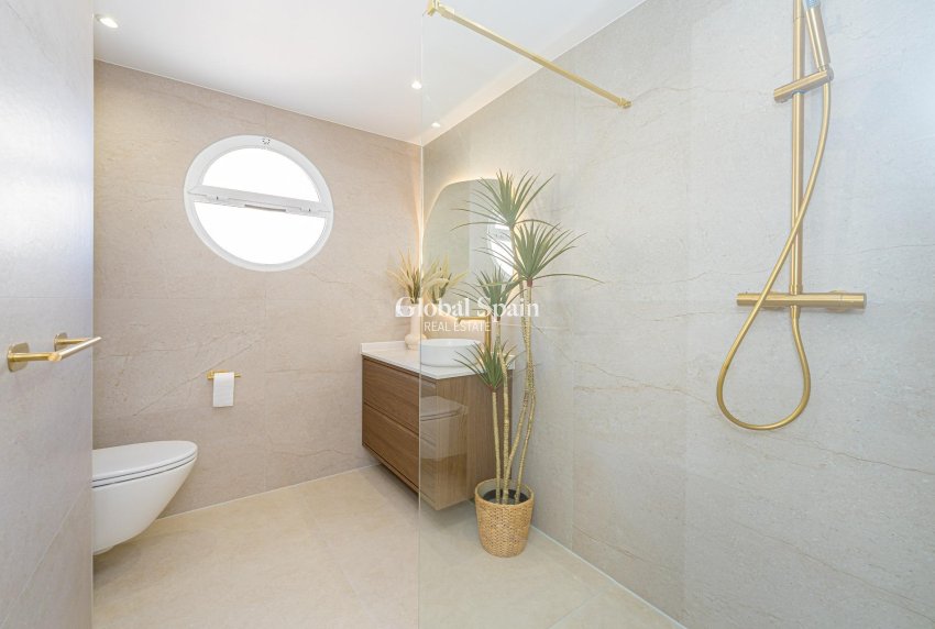 Wederverkoop - APPARTEMENT -
ORIHUELA COSTA - Lomas de Cabo Roig