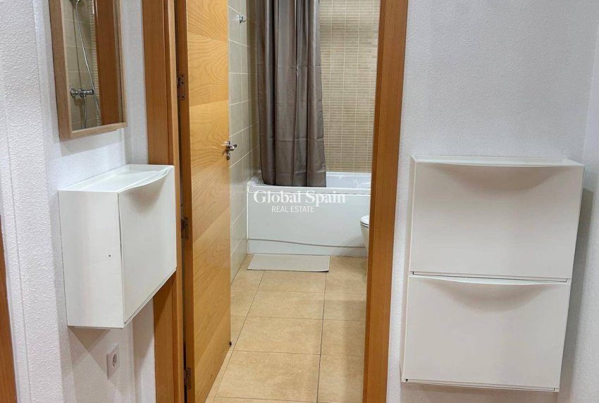 Wederverkoop - APPARTEMENT -
ORIHUELA COSTA - Lomas de Cabo Roig