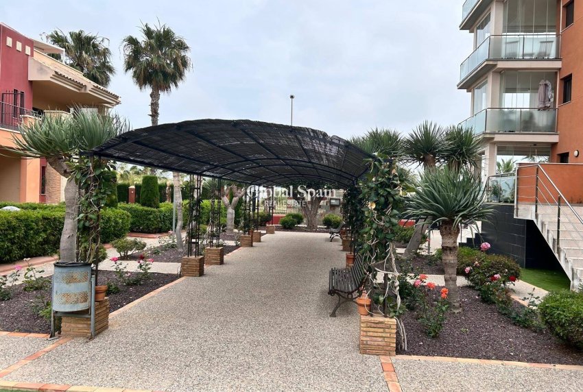 Wederverkoop - APPARTEMENT -
ORIHUELA COSTA - Lomas de Cabo Roig