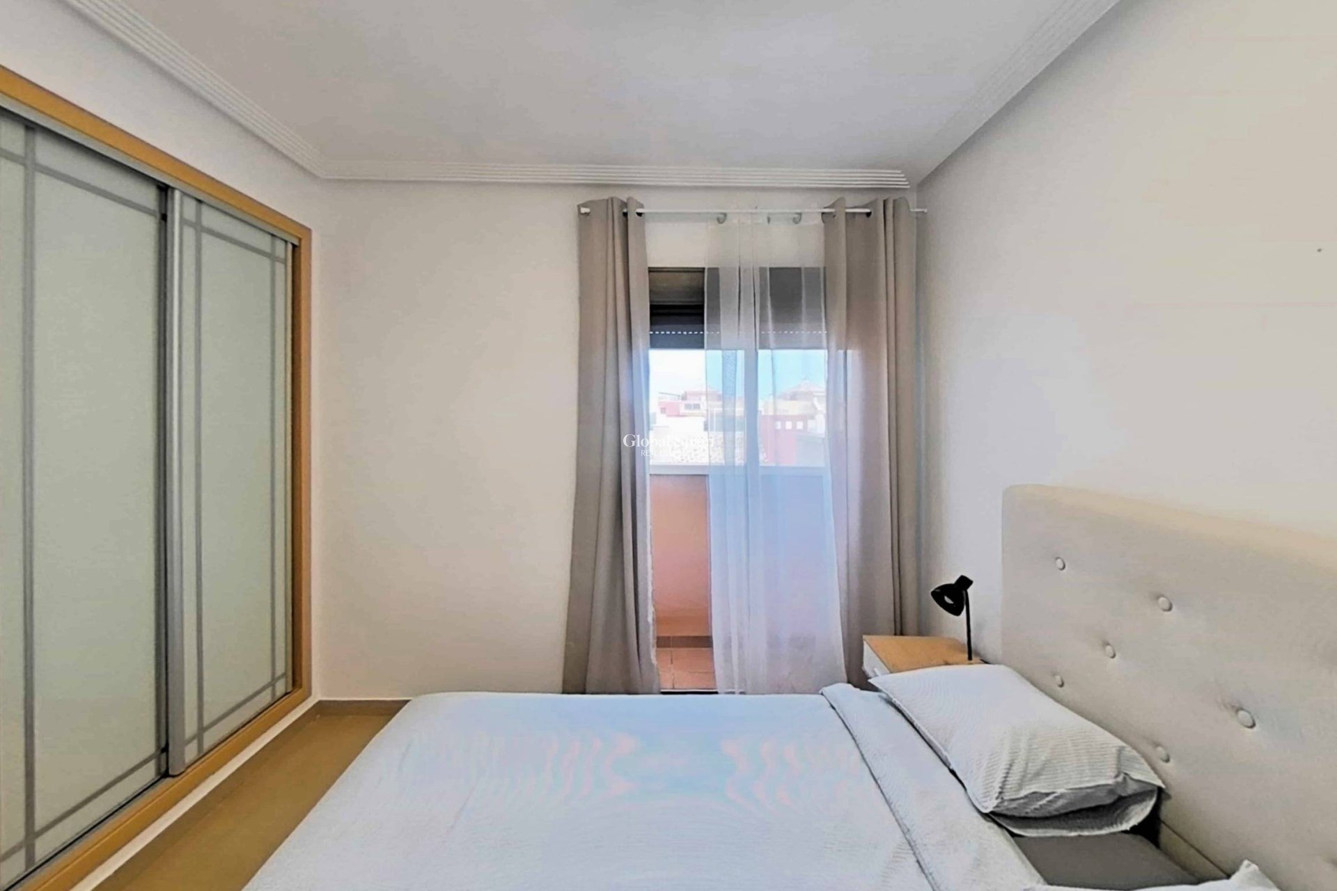 Wederverkoop - APPARTEMENT -
ORIHUELA COSTA - Lomas de Cabo Roig