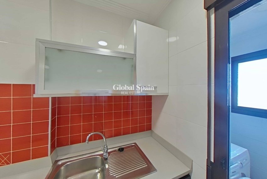 Wederverkoop - APPARTEMENT -
ORIHUELA COSTA - Lomas de Cabo Roig