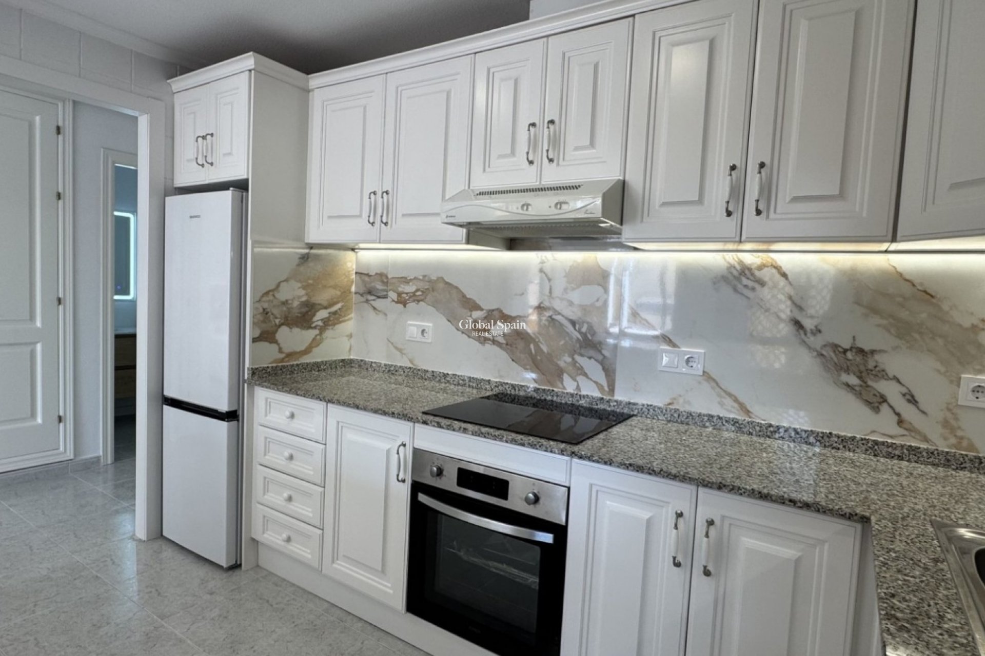 Wederverkoop - APPARTEMENT -
ORIHUELA COSTA - Lomas de Campoamor