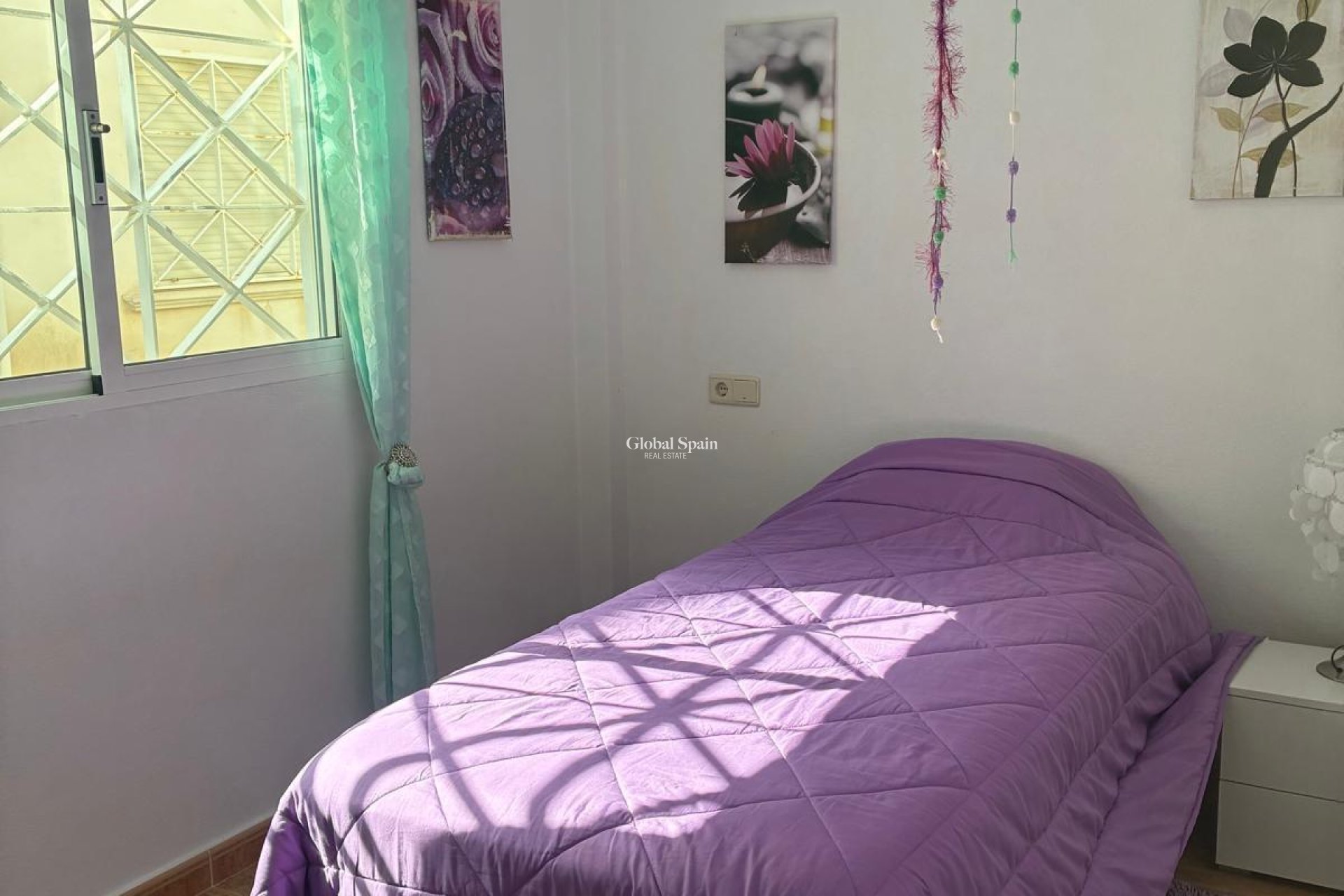 Wederverkoop - APPARTEMENT -
ORIHUELA COSTA - Los Almendros-la Florida