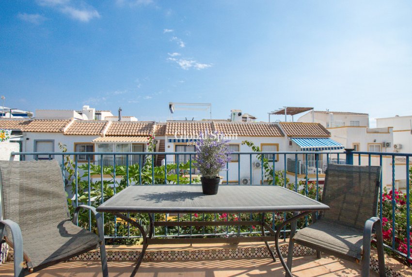 Wederverkoop - APPARTEMENT -
ORIHUELA COSTA - Los Almendros-la Florida