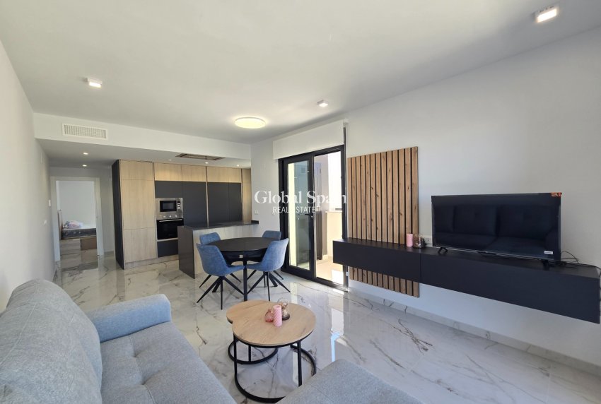 Wederverkoop - APPARTEMENT -
ORIHUELA COSTA - Los Altos *