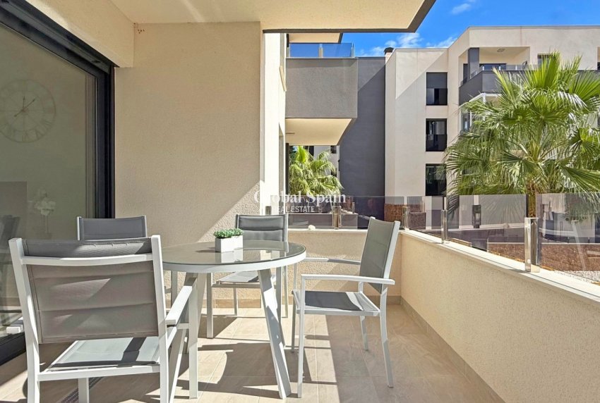 Wederverkoop - APPARTEMENT -
ORIHUELA COSTA - LOS BALCONES - LOS ALTOS