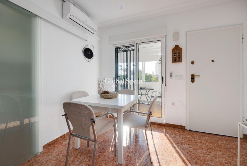 Wederverkoop - APPARTEMENT -
ORIHUELA COSTA - LOS BALCONES - LOS ALTOS