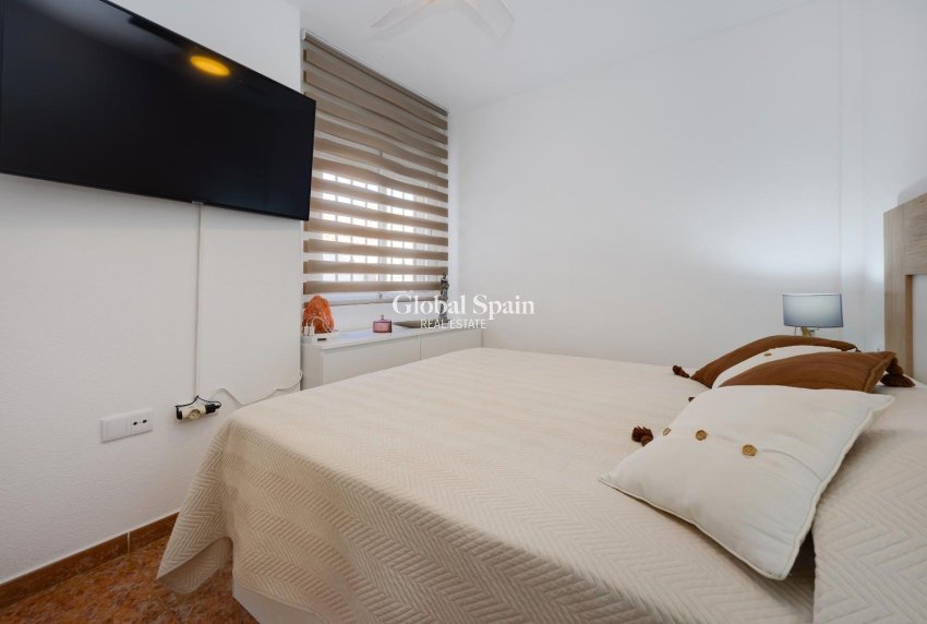 Wederverkoop - APPARTEMENT -
ORIHUELA COSTA - LOS BALCONES - LOS ALTOS
