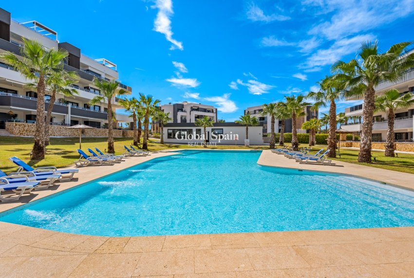 Wederverkoop - APPARTEMENT -
ORIHUELA COSTA - LOS BALCONES - LOS ALTOS
