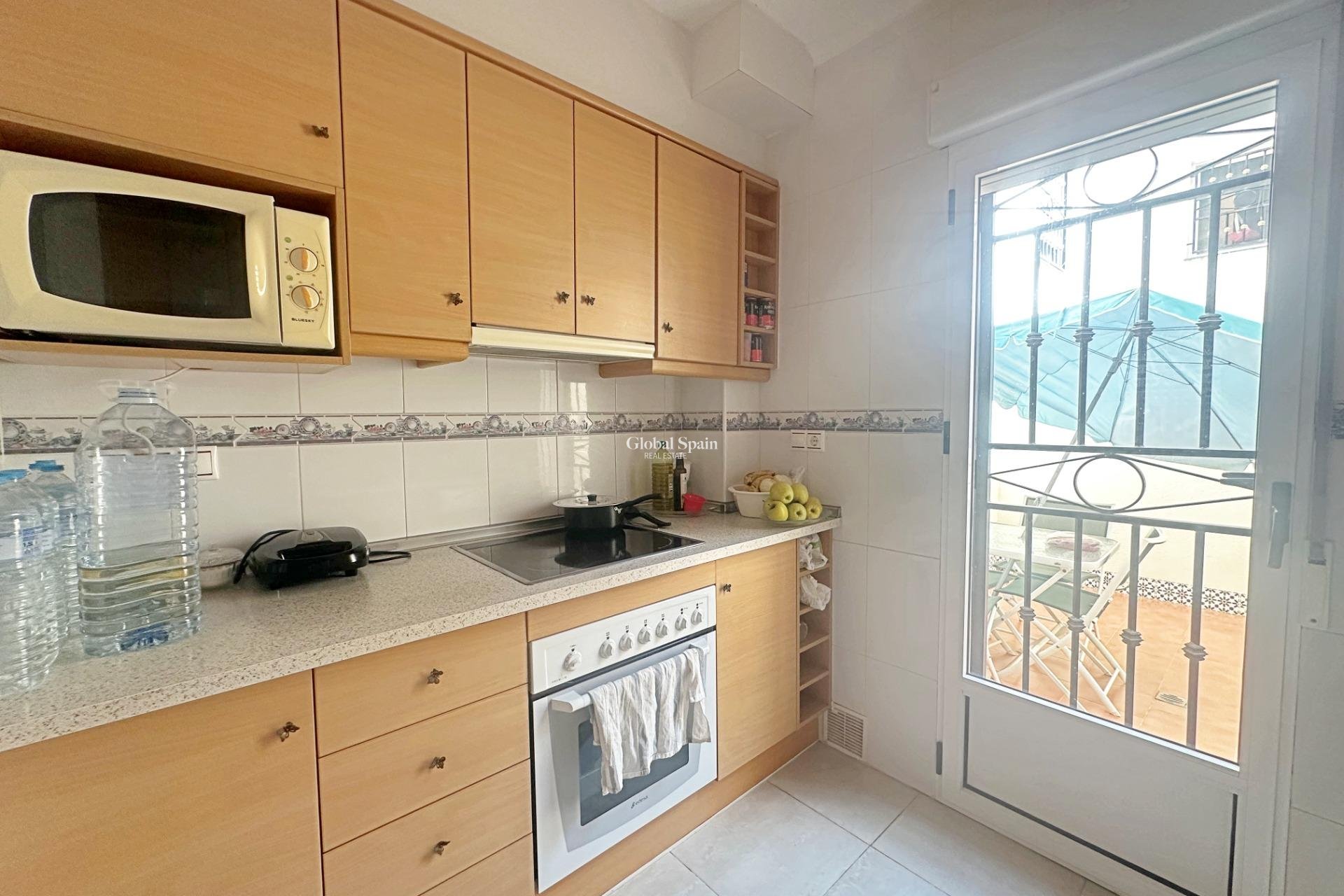 Wederverkoop - APPARTEMENT -
ORIHUELA COSTA - LOS BALCONES - LOS ALTOS