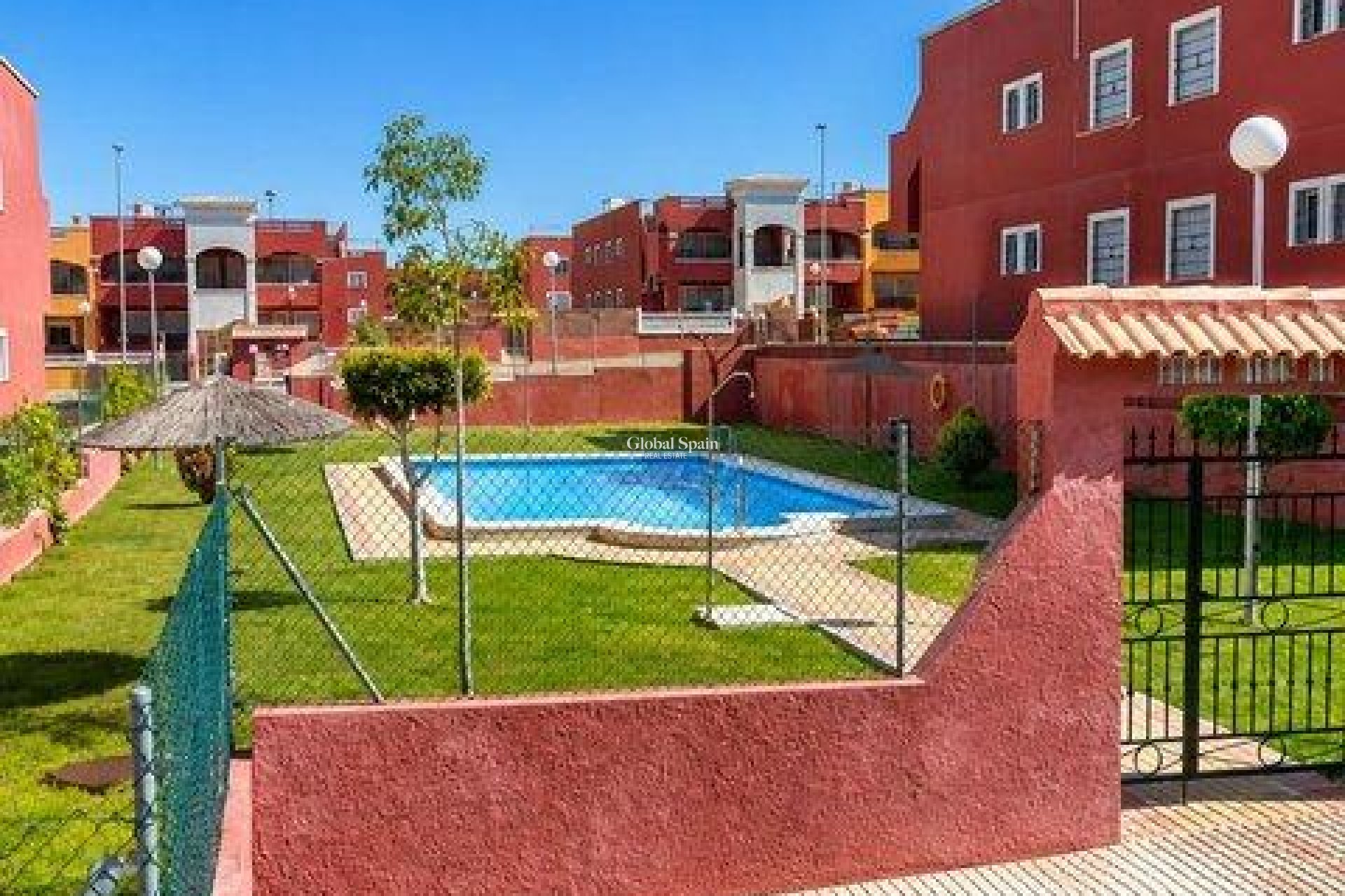 Wederverkoop - APPARTEMENT -
ORIHUELA COSTA - LOS BALCONES - LOS ALTOS