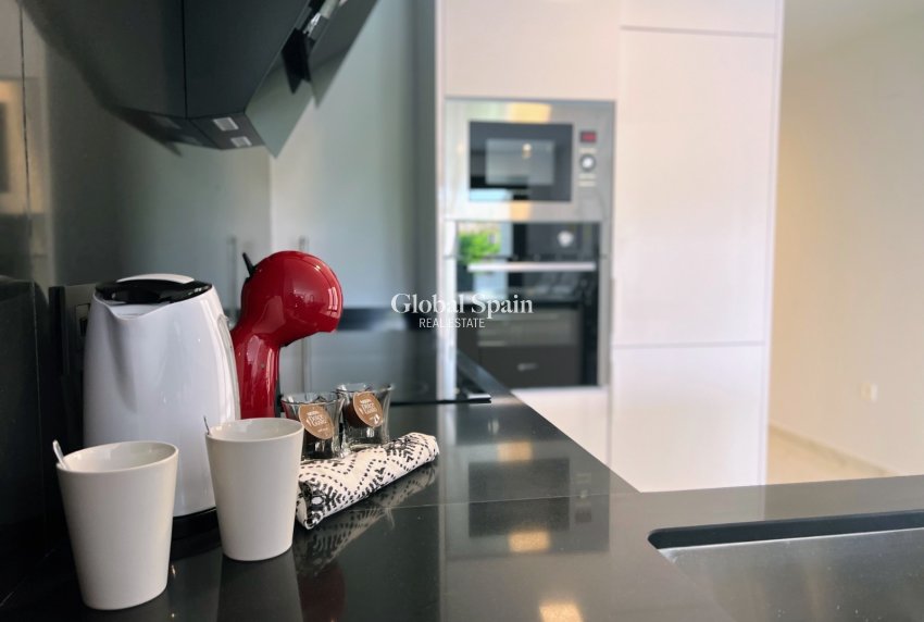 Wederverkoop - APPARTEMENT -
ORIHUELA COSTA - LOS BALCONES - LOS ALTOS