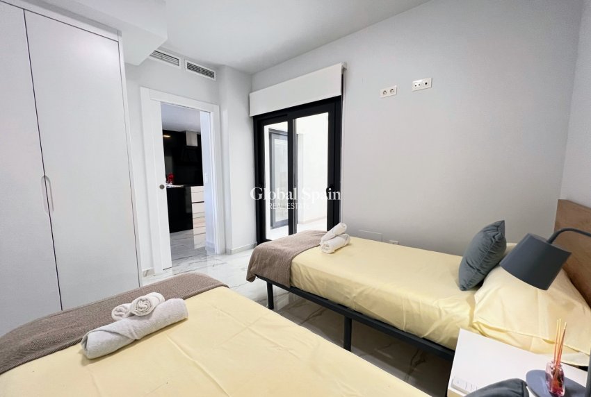 Wederverkoop - APPARTEMENT -
ORIHUELA COSTA - LOS BALCONES - LOS ALTOS