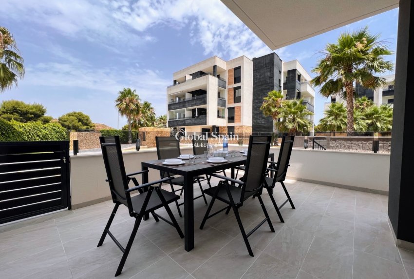 Wederverkoop - APPARTEMENT -
ORIHUELA COSTA - LOS BALCONES - LOS ALTOS