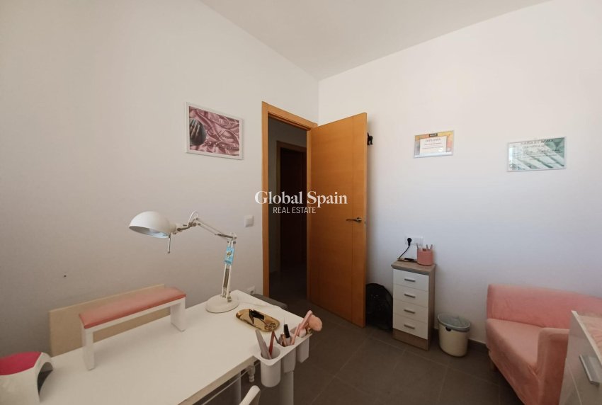 Wederverkoop - APPARTEMENT -
ORIHUELA COSTA - Los Dolses