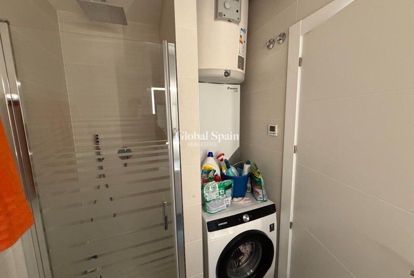 Wederverkoop - APPARTEMENT -
ORIHUELA COSTA - Los Dolses