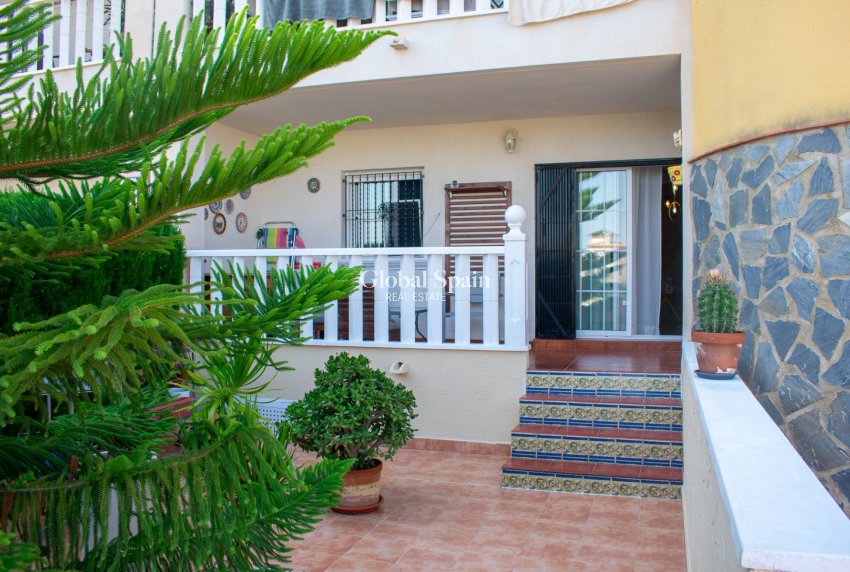 Wederverkoop - APPARTEMENT -
ORIHUELA COSTA - Los Dolses