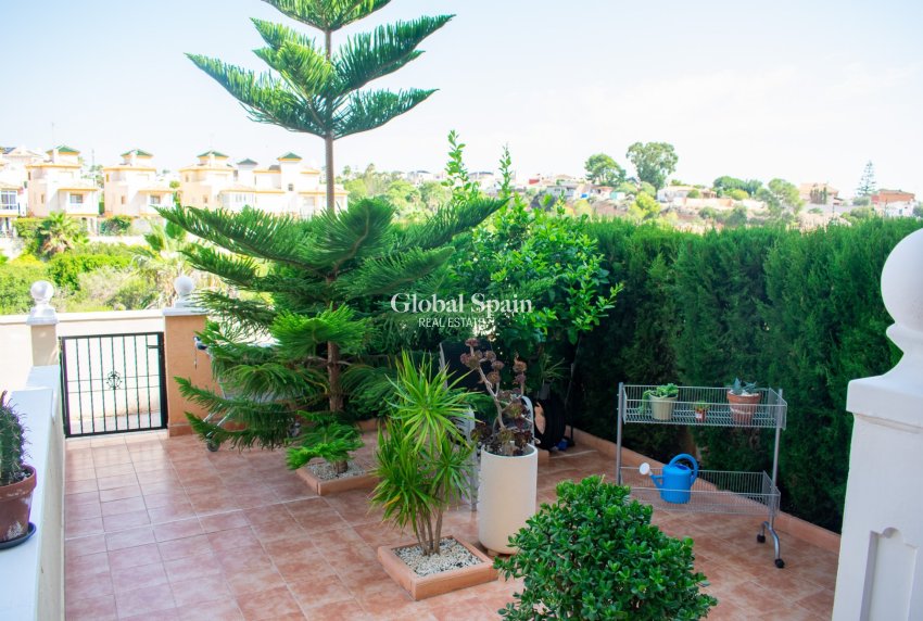 Wederverkoop - APPARTEMENT -
ORIHUELA COSTA - Los Dolses