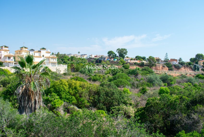 Wederverkoop - APPARTEMENT -
ORIHUELA COSTA - Los Dolses