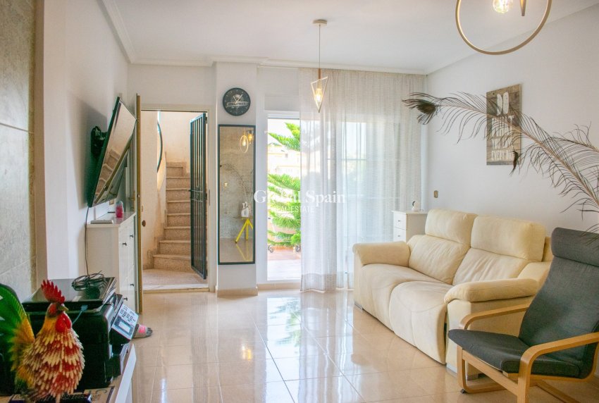 Wederverkoop - APPARTEMENT -
ORIHUELA COSTA - Los Dolses