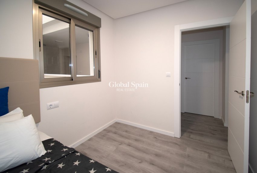 Wederverkoop - APPARTEMENT -
ORIHUELA COSTA - Los Dolses