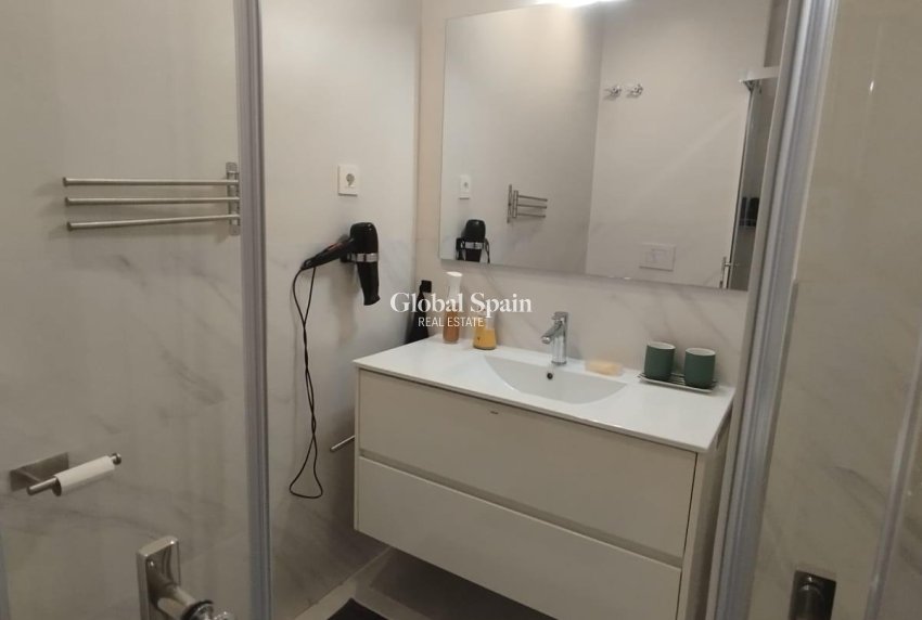 Wederverkoop - APPARTEMENT -
ORIHUELA COSTA - Los Dolses