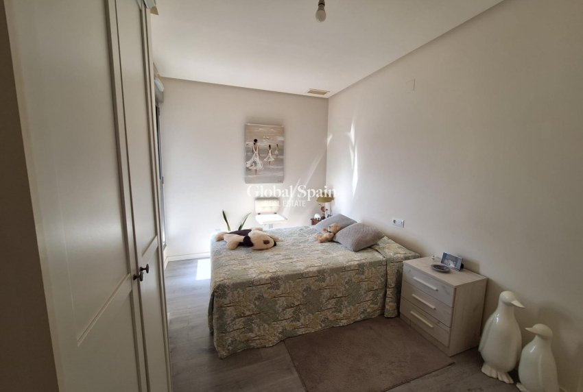 Wederverkoop - APPARTEMENT -
ORIHUELA COSTA - Los Dolses