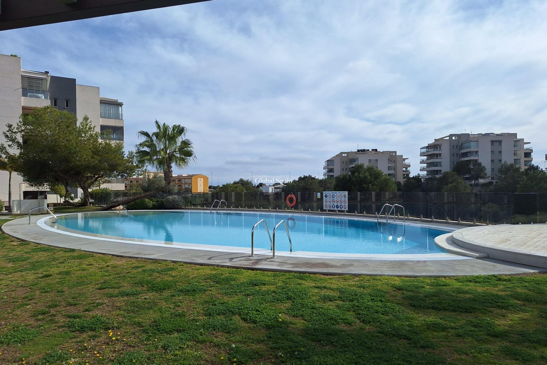 Wederverkoop - APPARTEMENT -
ORIHUELA COSTA - Los Dolses