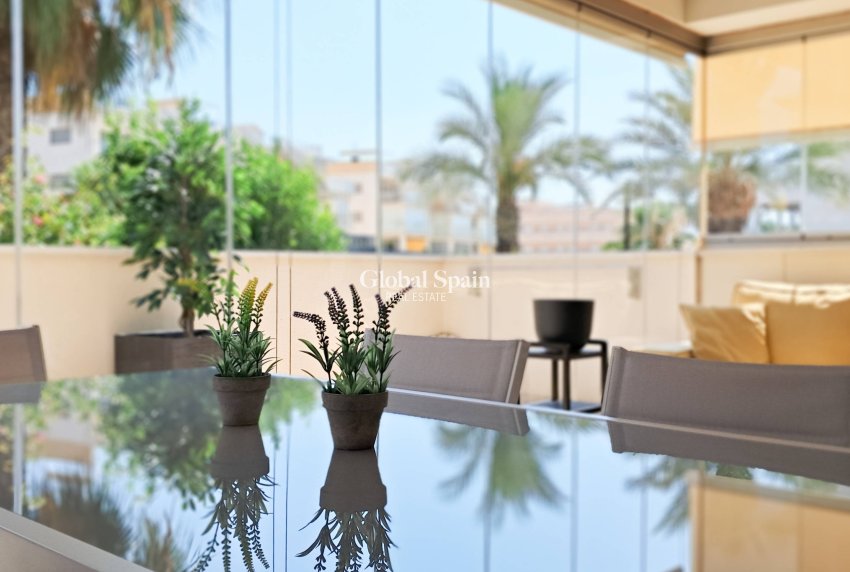 Wederverkoop - APPARTEMENT -
ORIHUELA COSTA - Los Dolses