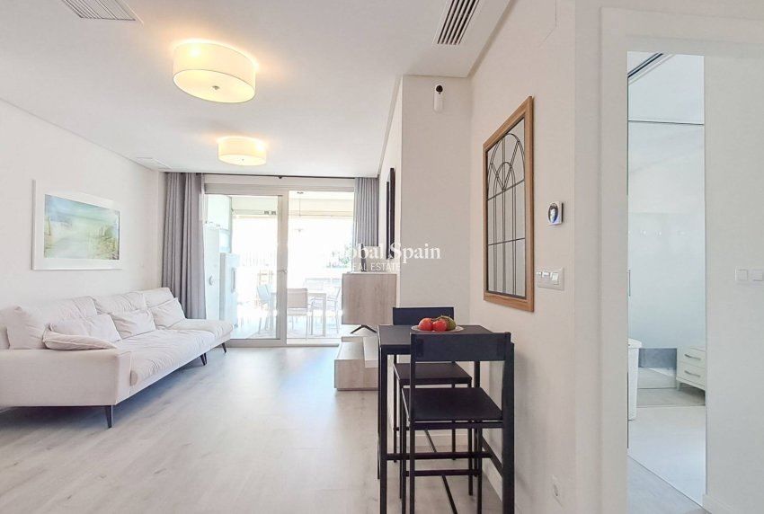 Wederverkoop - APPARTEMENT -
ORIHUELA COSTA - Los Dolses