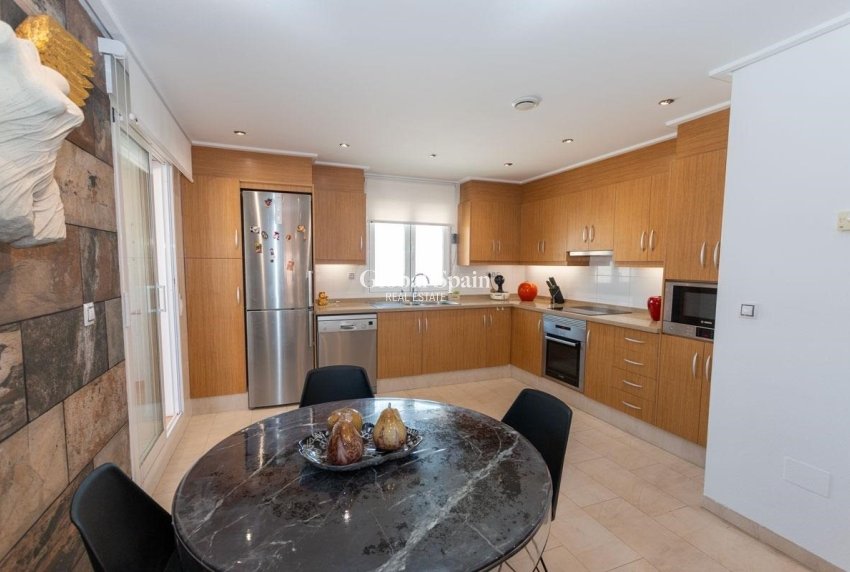 Wederverkoop - APPARTEMENT -
Orihuela Costa - Los Dolses