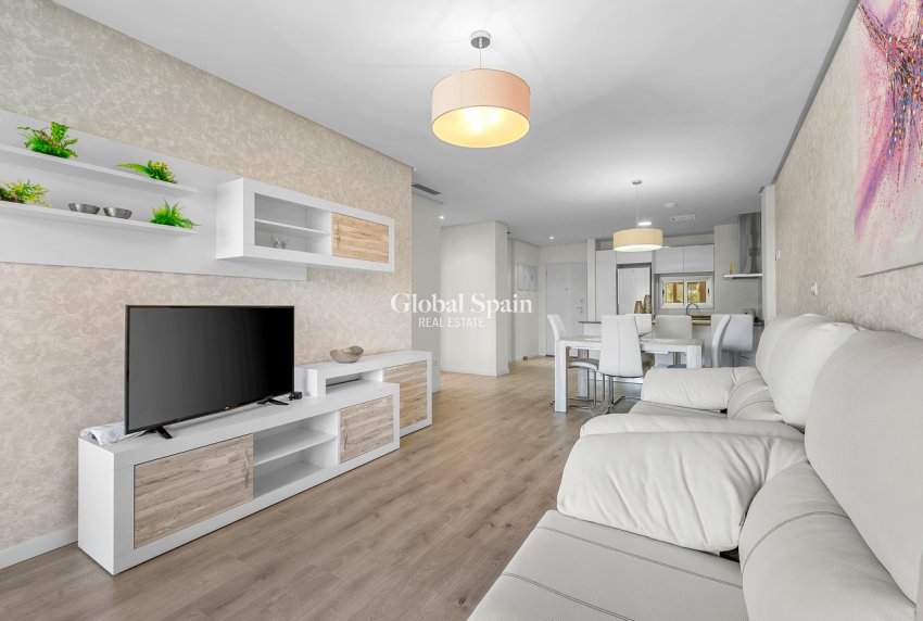 Wederverkoop - APPARTEMENT -
ORIHUELA COSTA - Los Dolses
