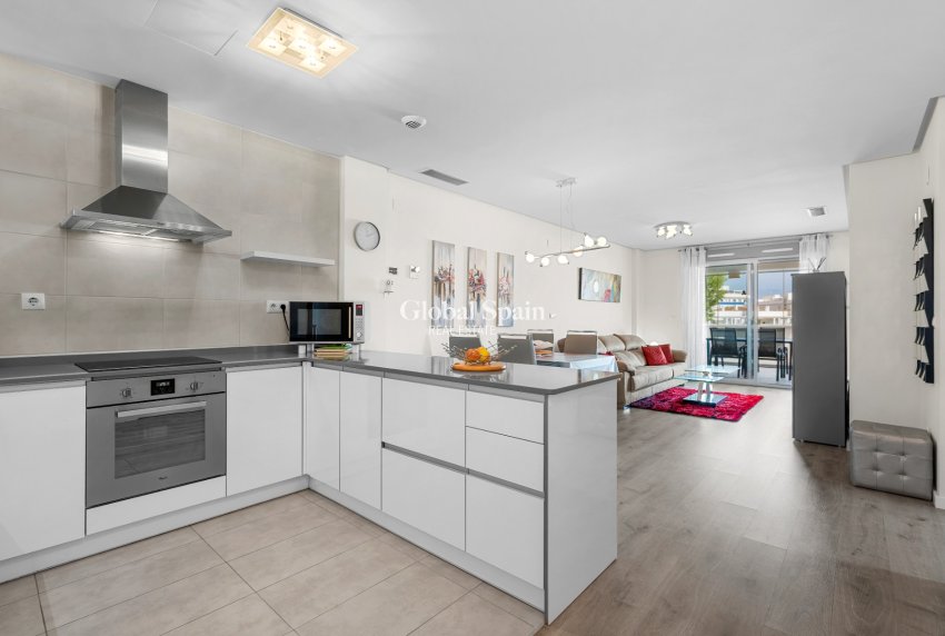 Wederverkoop - APPARTEMENT -
ORIHUELA COSTA - Los Dolses