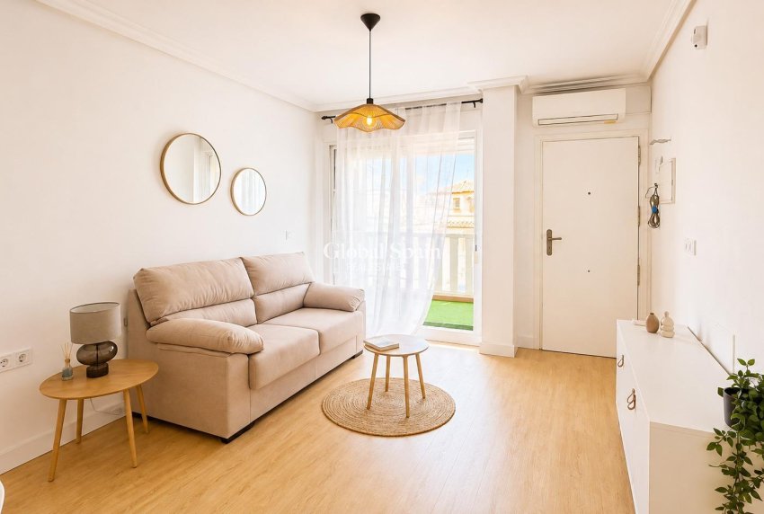 Wederverkoop - APPARTEMENT -
ORIHUELA COSTA - Monte Zenia