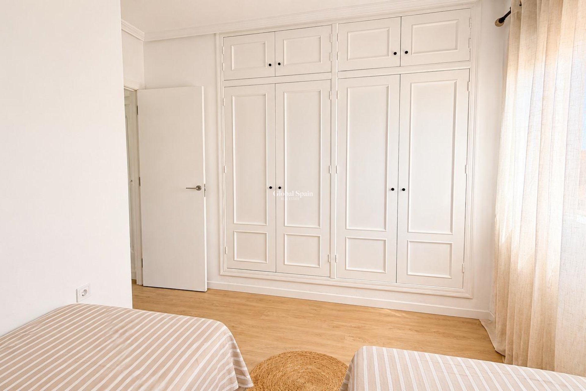 Wederverkoop - APPARTEMENT -
ORIHUELA COSTA - Monte Zenia