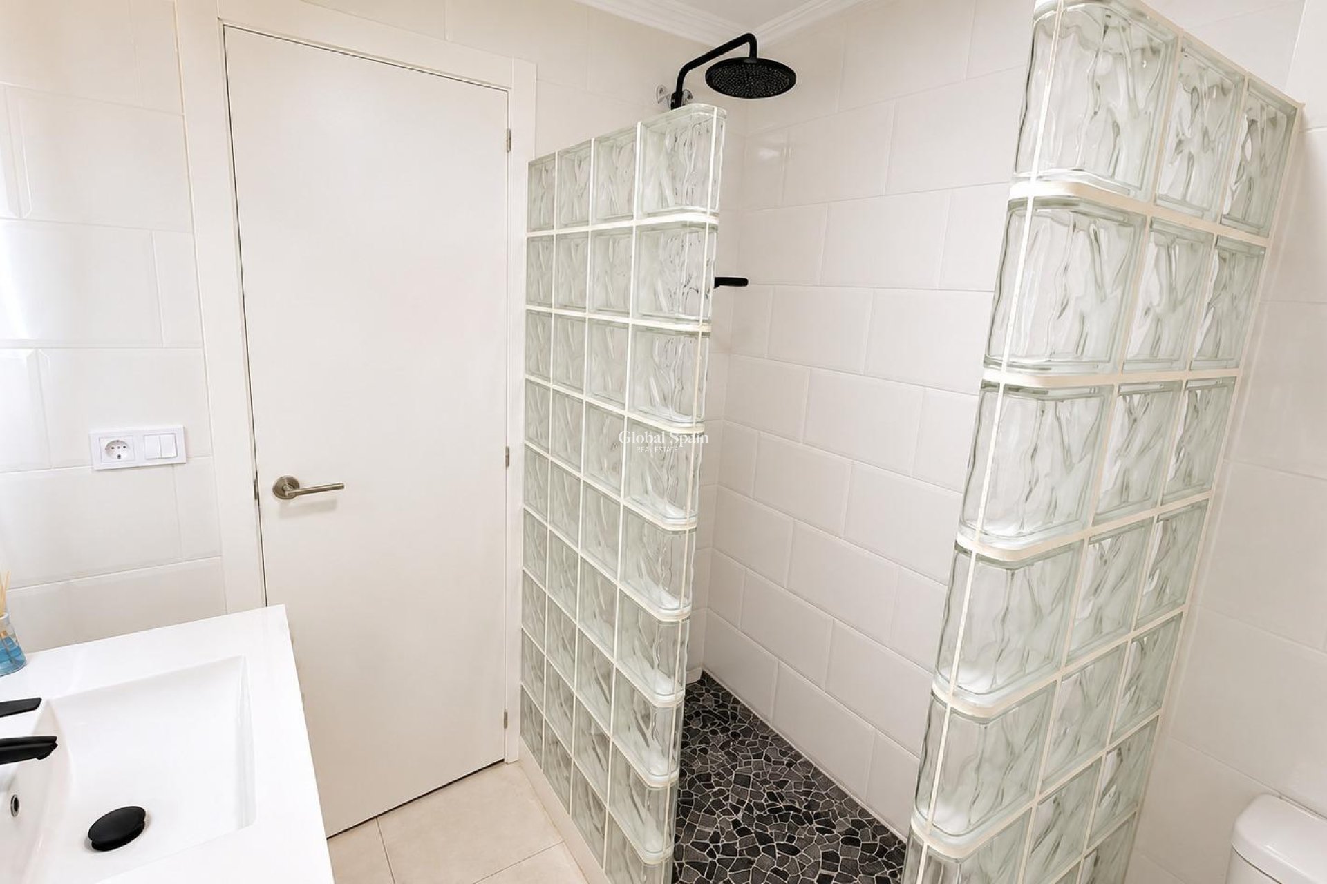 Wederverkoop - APPARTEMENT -
ORIHUELA COSTA - Monte Zenia