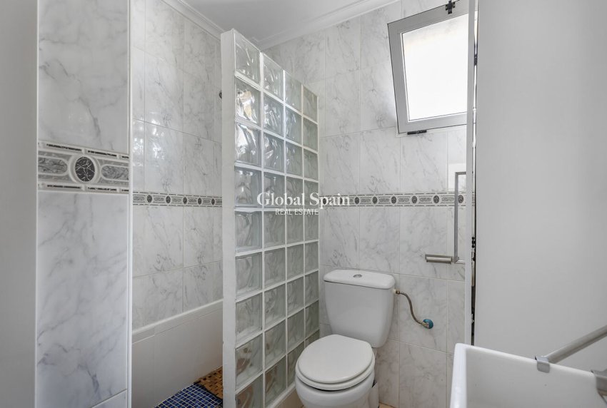 Wederverkoop - APPARTEMENT -
ORIHUELA COSTA - Orihuela Costa