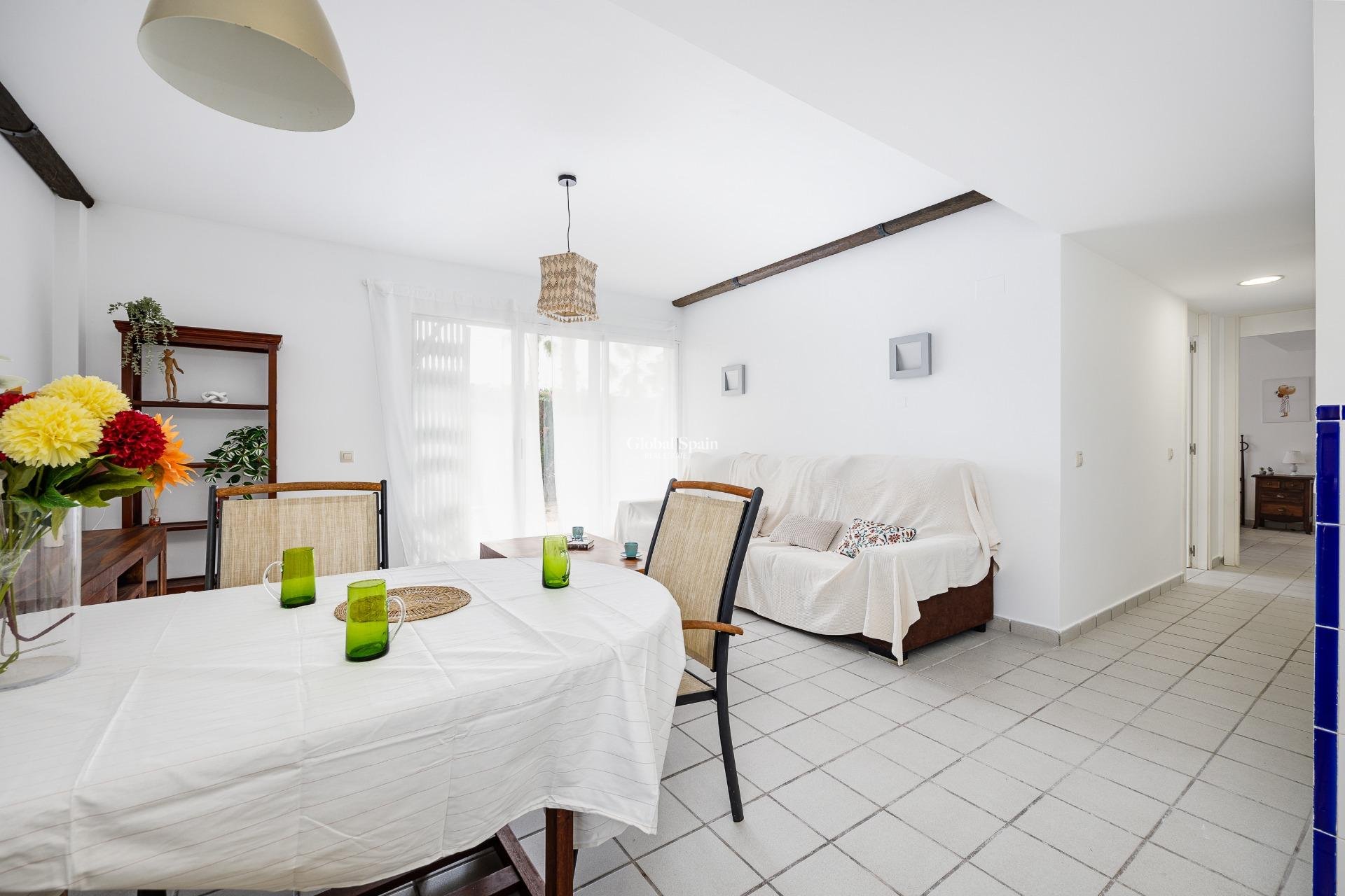 Wederverkoop - APPARTEMENT -
ORIHUELA COSTA - Orihuela Costa
