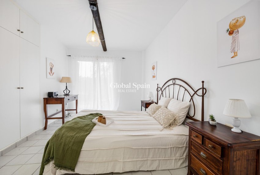 Wederverkoop - APPARTEMENT -
ORIHUELA COSTA - Orihuela Costa