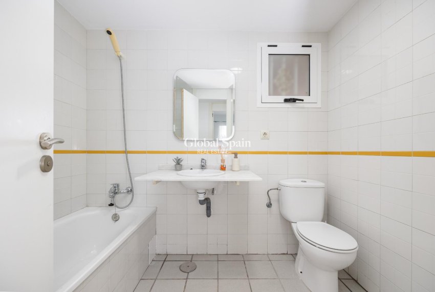 Wederverkoop - APPARTEMENT -
ORIHUELA COSTA - Orihuela Costa