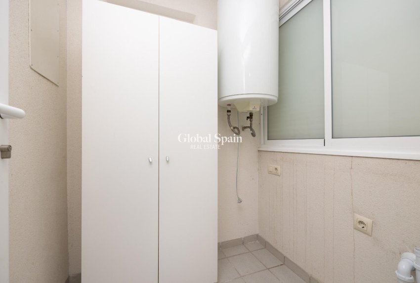 Wederverkoop - APPARTEMENT -
ORIHUELA COSTA - Orihuela Costa