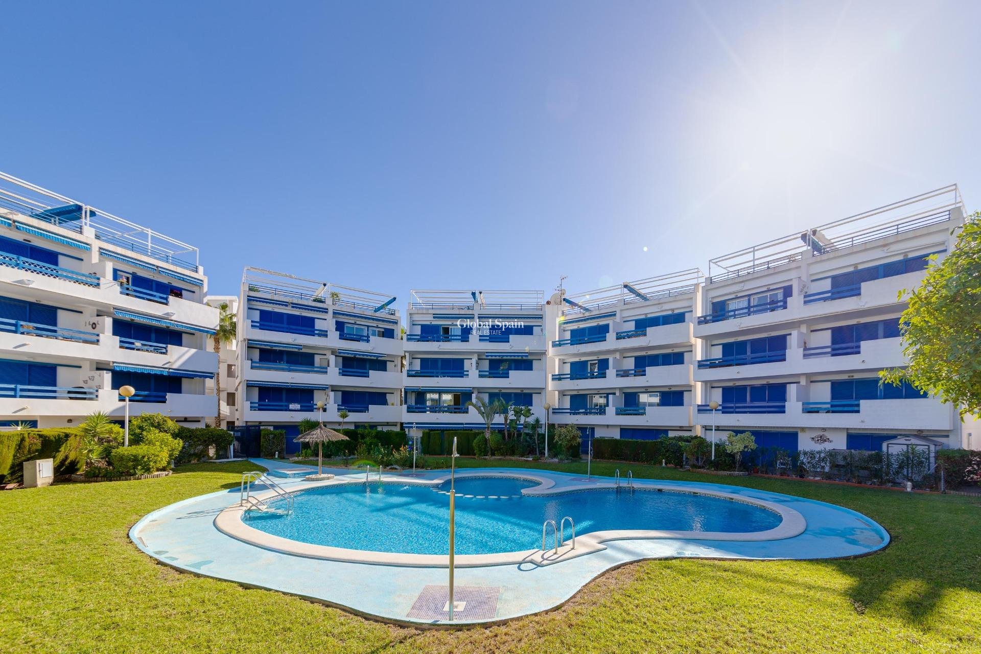 Wederverkoop - APPARTEMENT -
ORIHUELA COSTA - Orihuela Costa